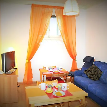 Myroom Statuto בית הארחה *